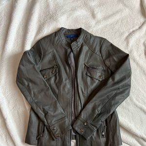 SIMPLE GREY LEATHER JACKET